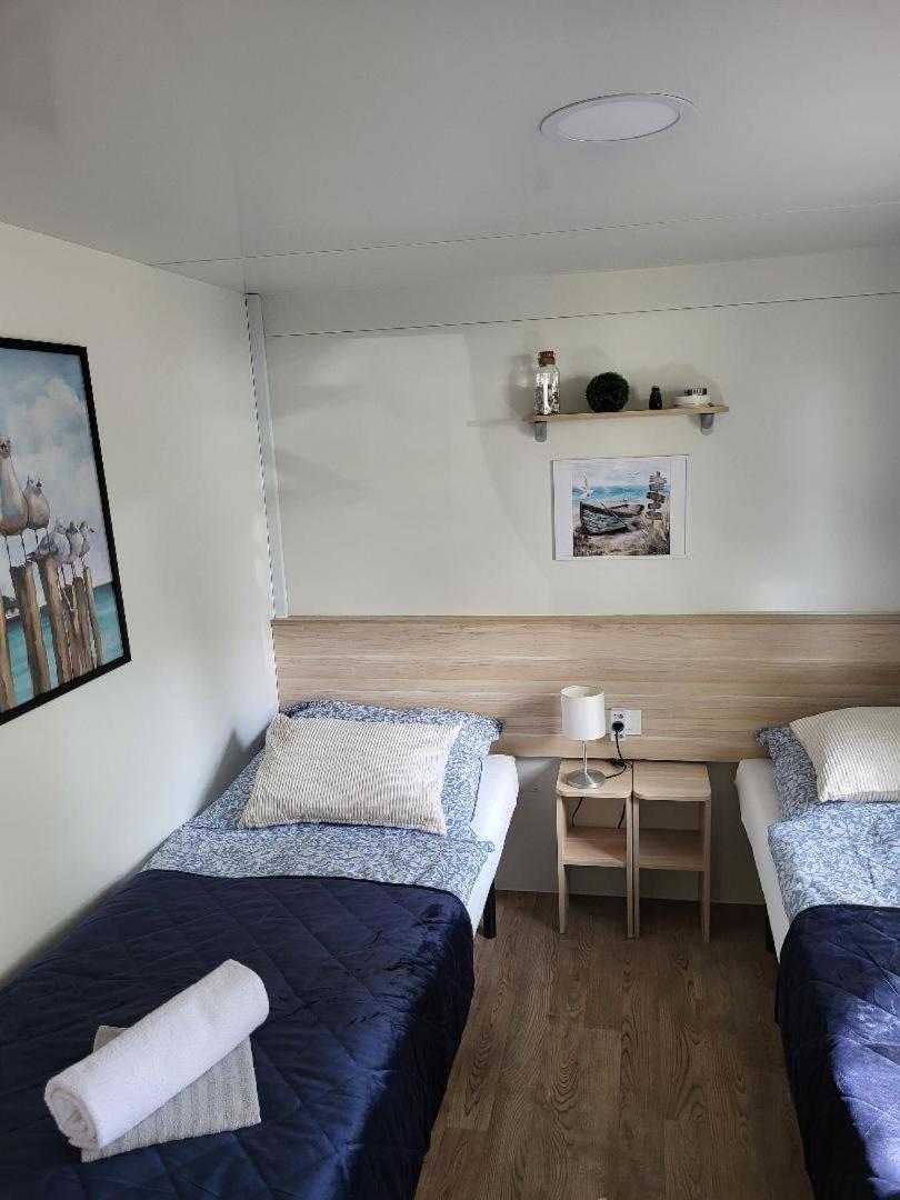 Mobilheim Andrea Wunderschoene Ferienwohnung Direkt Am Meer Єзера Екстер'єр фото