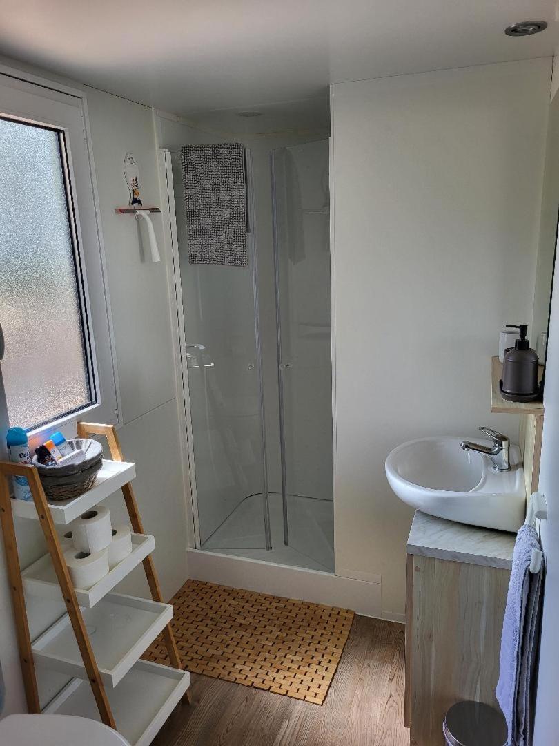 Mobilheim Andrea Wunderschoene Ferienwohnung Direkt Am Meer Єзера Екстер'єр фото